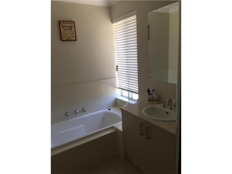 12 Sea Flower way, Gabbadah WA 6041