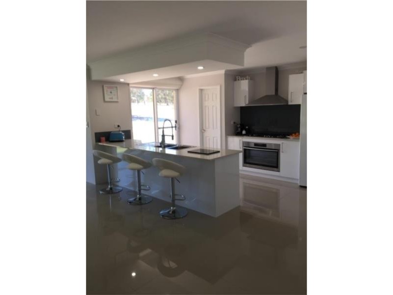 12 Sea Flower way, Gabbadah WA 6041