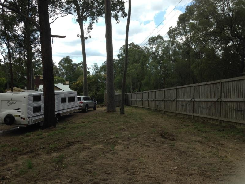 4 Narrabri Court, Gaven QLD 4211