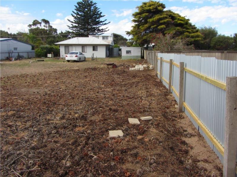 3 Oakham Street, Encounter Bay SA 5211