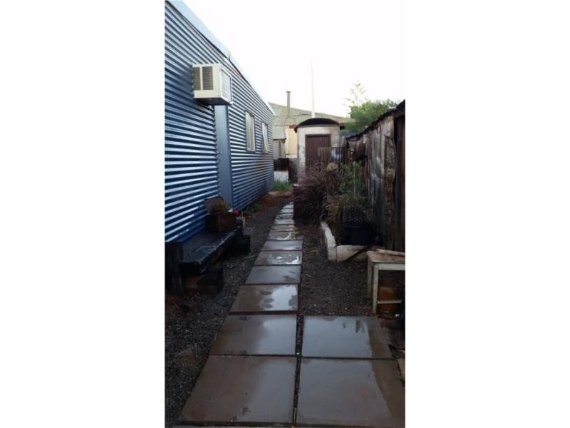 4 Brownhill Road, Kalgoorlie WA 6430