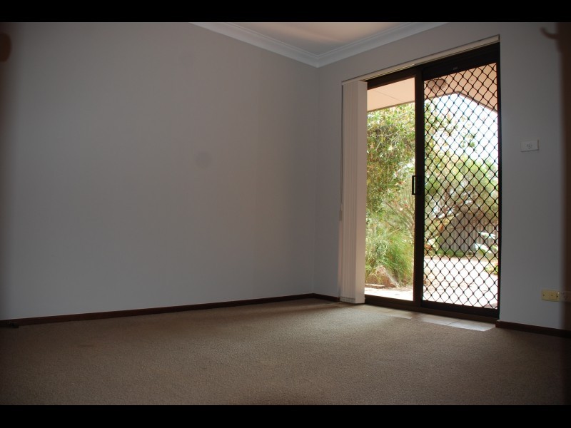 11 Gracechurch Crescent, Leeming WA 6149