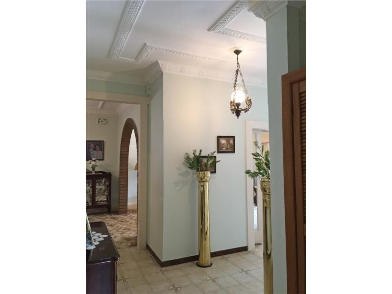 2 Blenheim Street, Queens Park NSW 2022