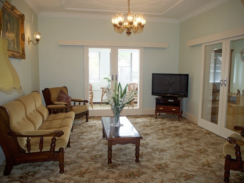 2 Blenheim Street, Queens Park NSW 2022