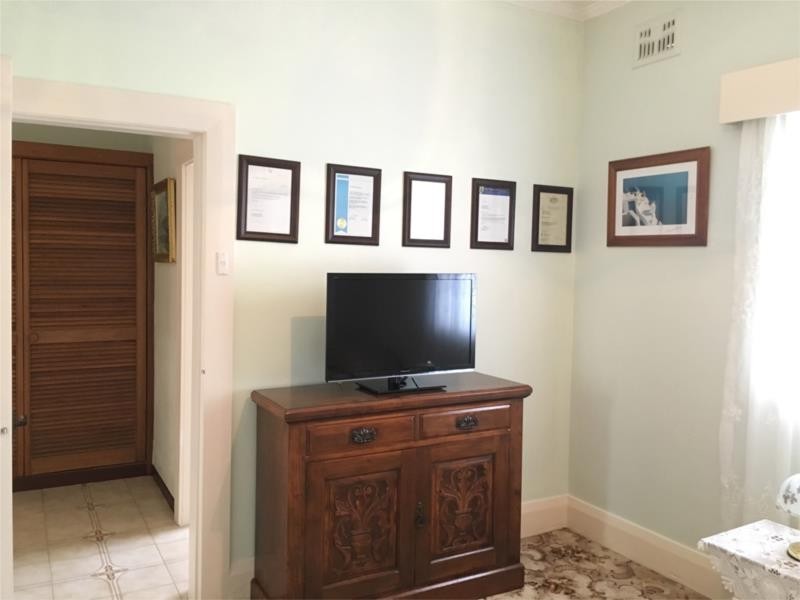 2 Blenheim Street, Queens Park NSW 2022