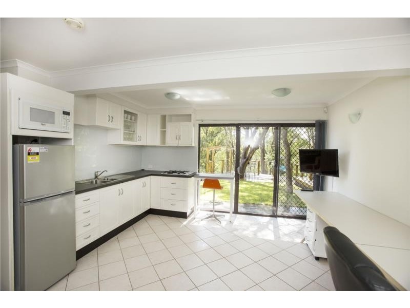 9 Meldon Place, Rankin Park NSW 2287