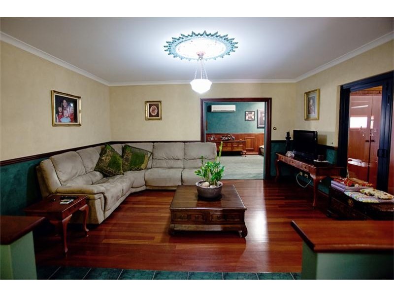 5 Ellery Court, Success WA 6164
