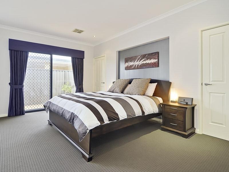 10 Saxon Link, Aveley WA 6069