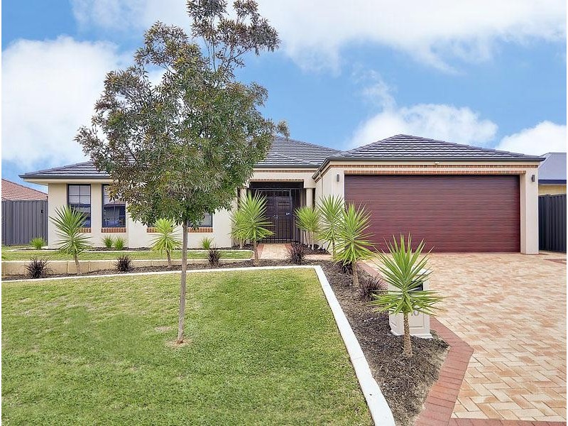 10 Saxon Link, Aveley WA 6069