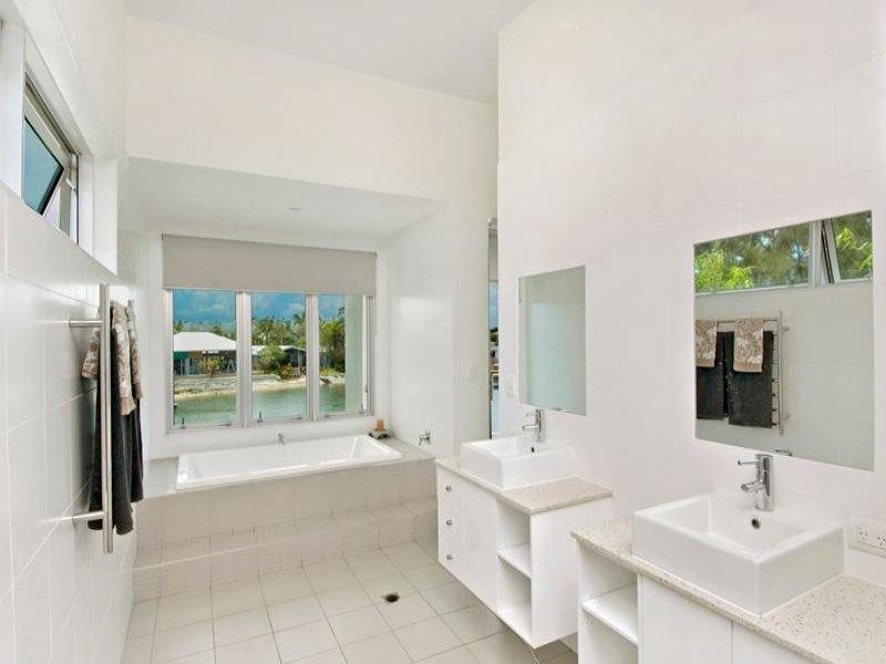 14 Yulunga Place, Mooloolaba QLD 4557