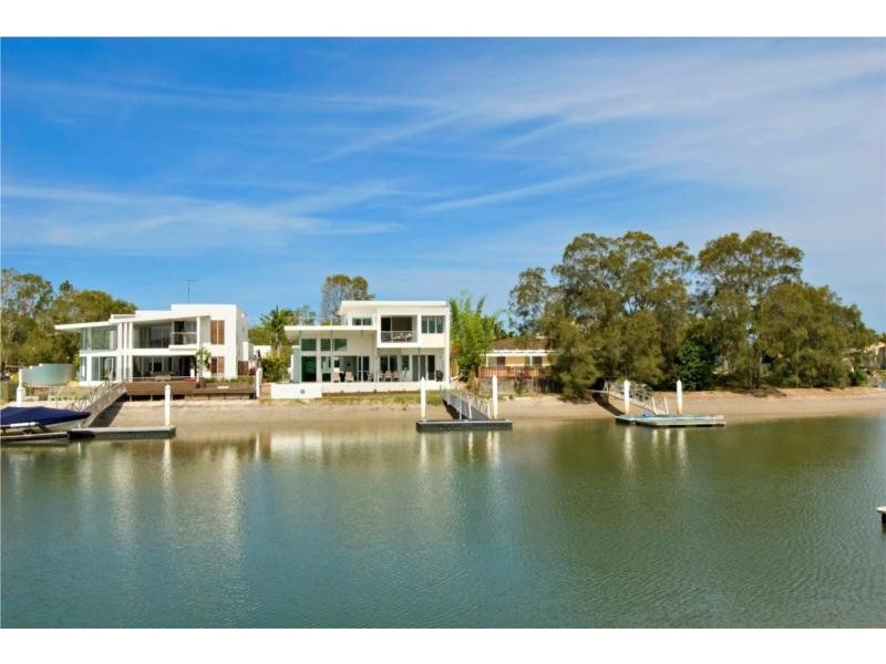 14 Yulunga Place, Mooloolaba QLD 4557