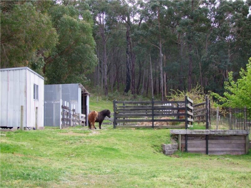 140 Connection Road, Carrajung VIC 3844