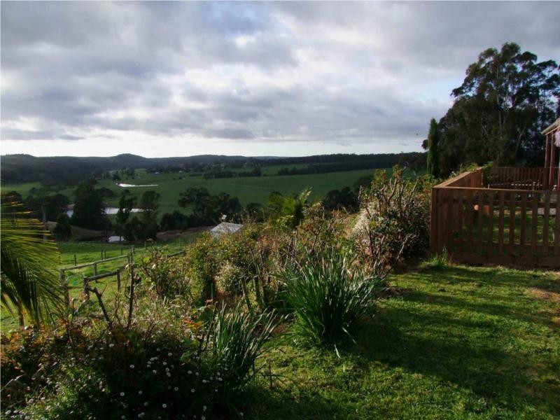 140 Connection Road, Carrajung VIC 3844