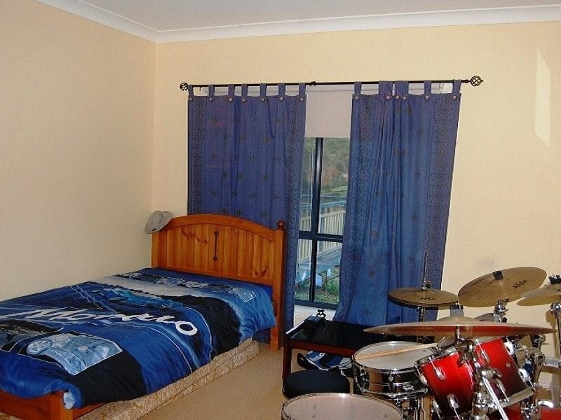 14 Viola Drive, Redland Bay QLD 4165