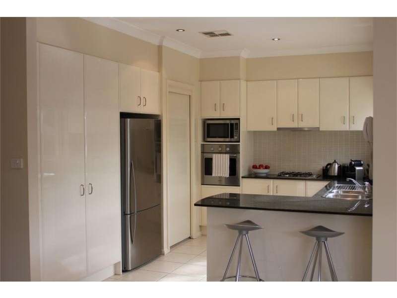 44 Roth Street, Casula NSW 2170