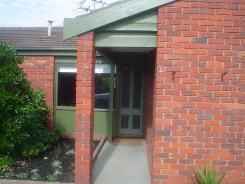 3/4 Shara Court, Belmont VIC 3216