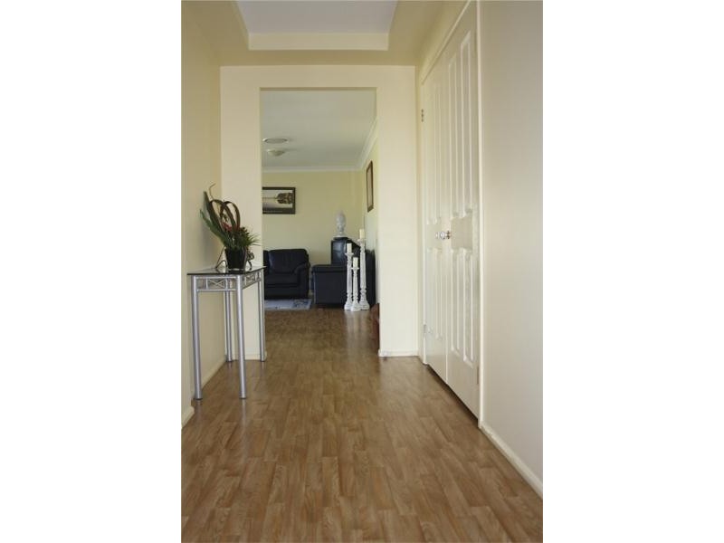 11 Concorde Way, Hamlyn Terrace NSW 2259