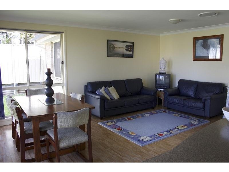 11 Concorde Way, Hamlyn Terrace NSW 2259