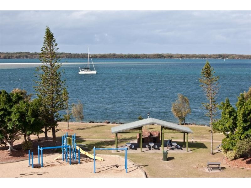 16/554 Marine Parade, Biggera Waters QLD 4216