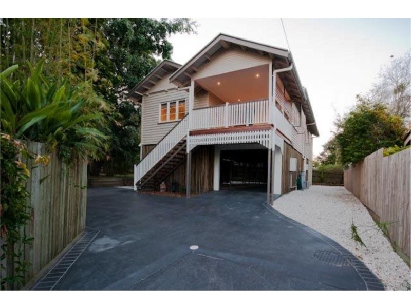 25 Park Street, Ipswich QLD 4305