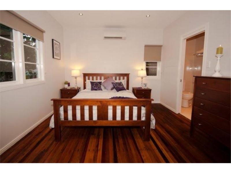 25 Park Street, Ipswich QLD 4305