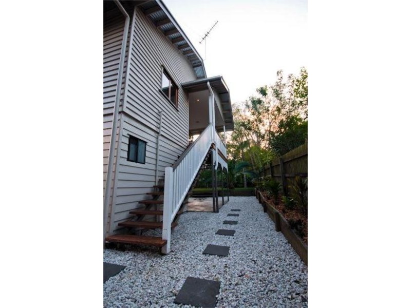25 Park Street, Ipswich QLD 4305