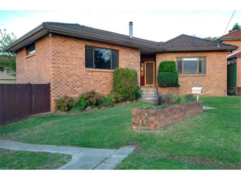 10 Thomson Avenue, Beverly Hills NSW 2209