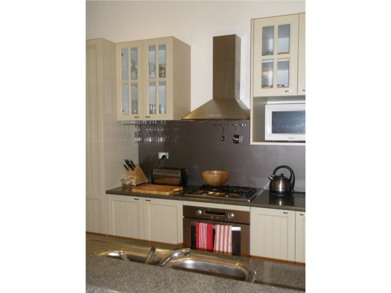 303 Howard Street, Soldiers Hill VIC 3350