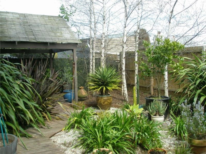 303 Howard Street, Soldiers Hill VIC 3350