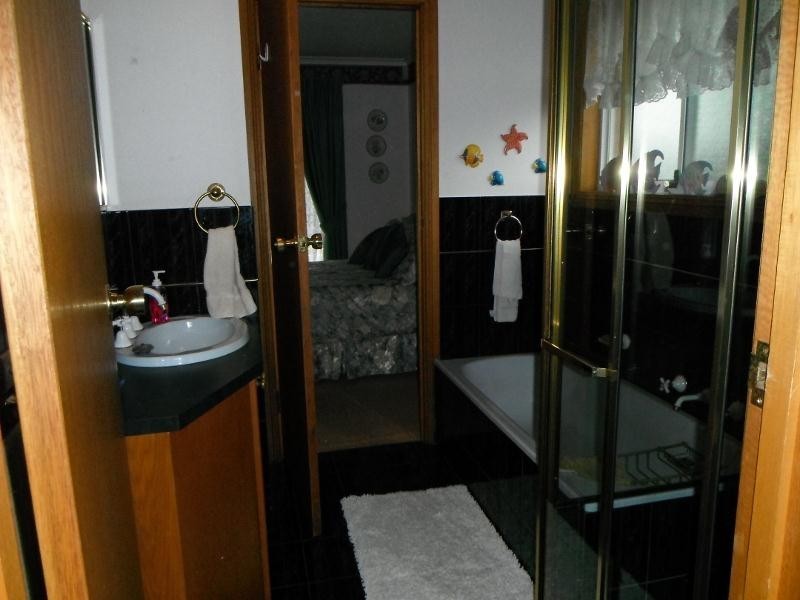 1 Diane Court, Golden Grove SA 5125