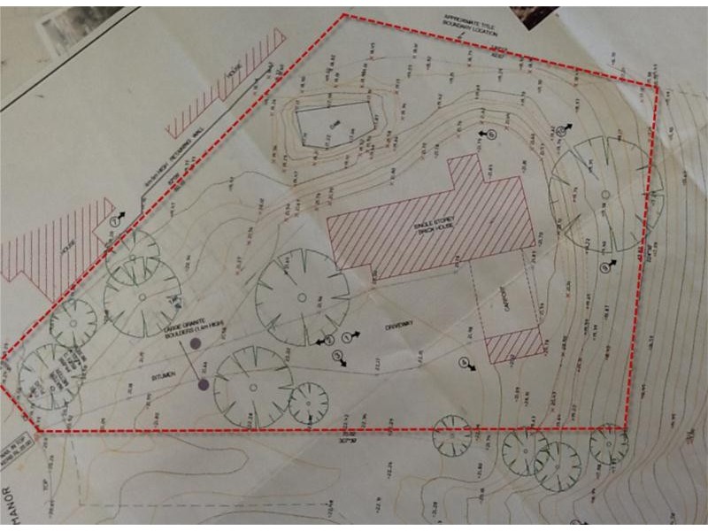 3 Manor Crescent, Highton VIC 3216