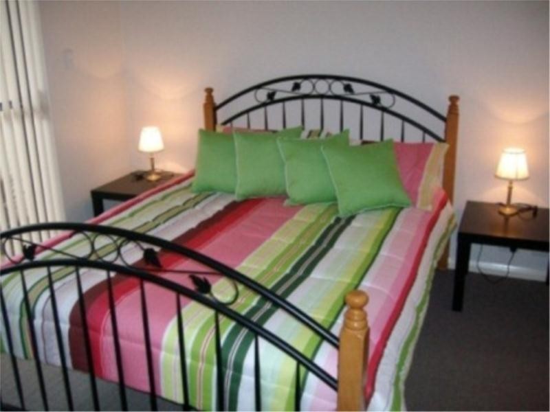 18 Kingsbury Road, Joondalup WA 6027