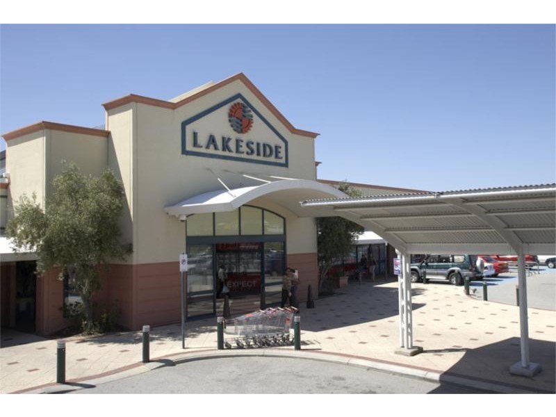 18 Kingsbury Road, Joondalup WA 6027