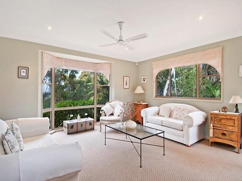 5 Greenhaven Drive, Umina Beach NSW 2257