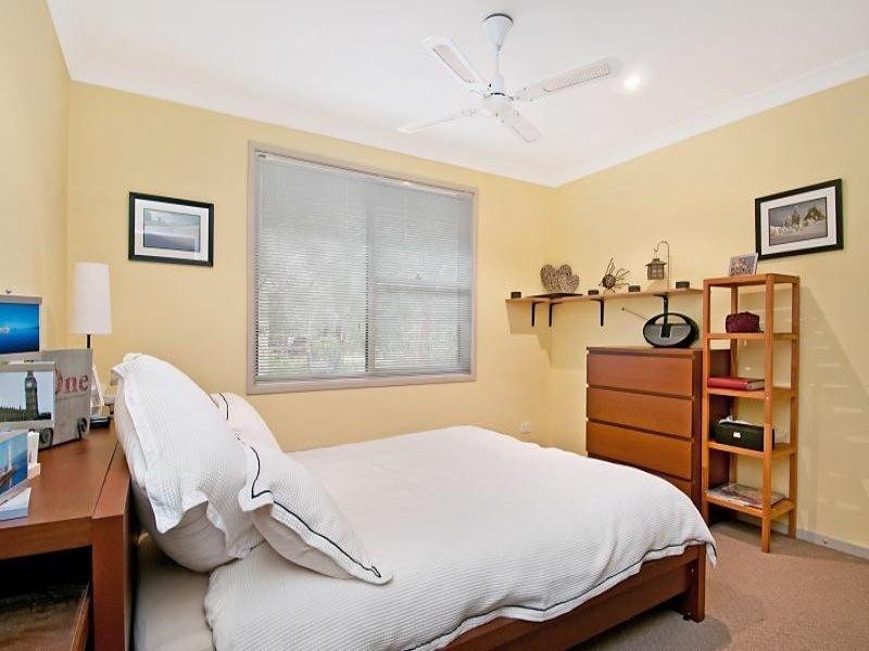 5 Greenhaven Drive, Umina Beach NSW 2257