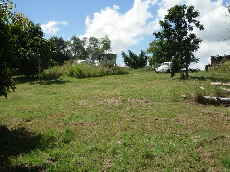 10 Kyonet Street, Baree QLD 4714