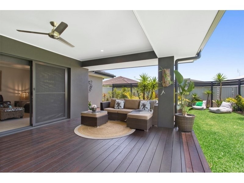 29 Bells Esplanade, Pelican Waters QLD 4551