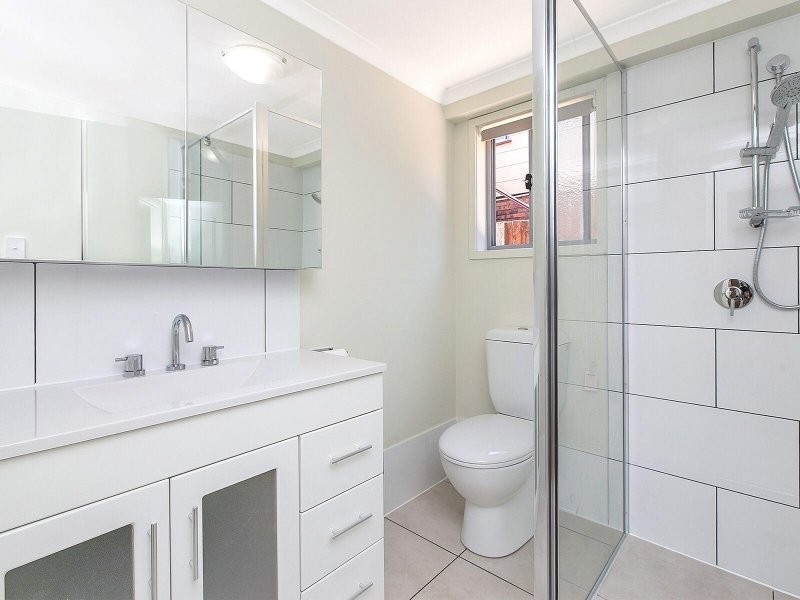 11 Hope Street, Kingston QLD 4114