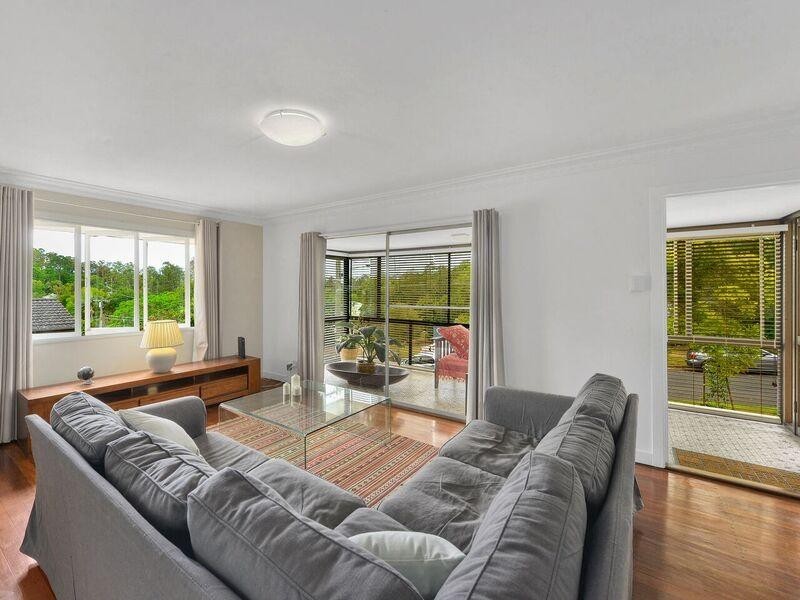 6 Greenlanes Road, Ashgrove QLD 4060