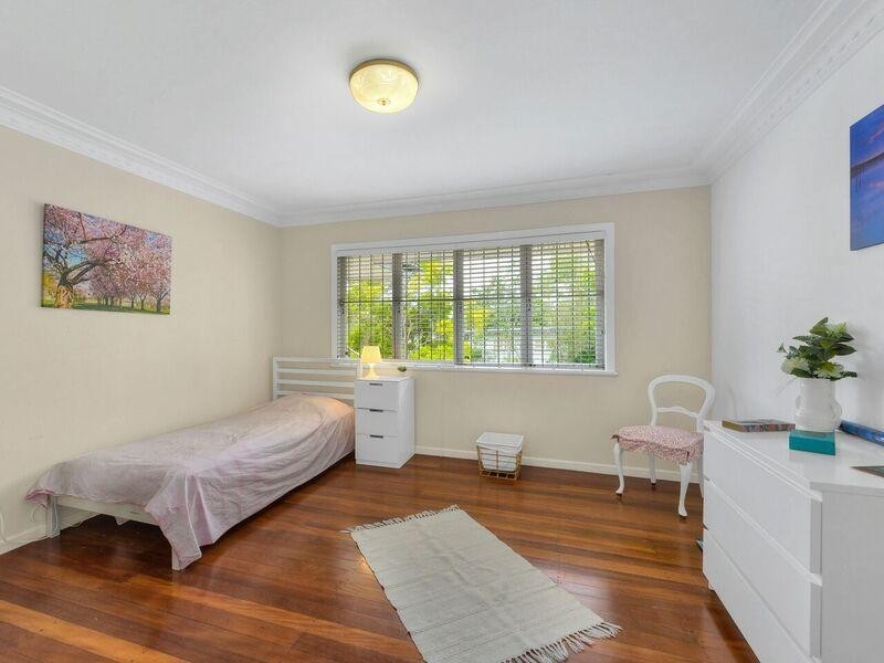 6 Greenlanes Road, Ashgrove QLD 4060