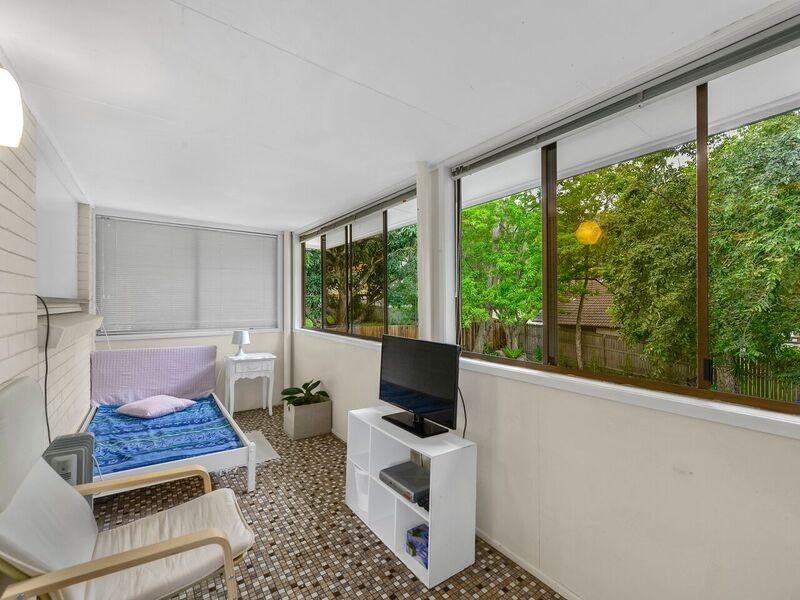 6 Greenlanes Road, Ashgrove QLD 4060