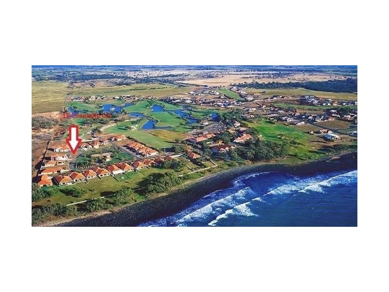 16/5 Chantelle Circuit, Coral Cove QLD 4670