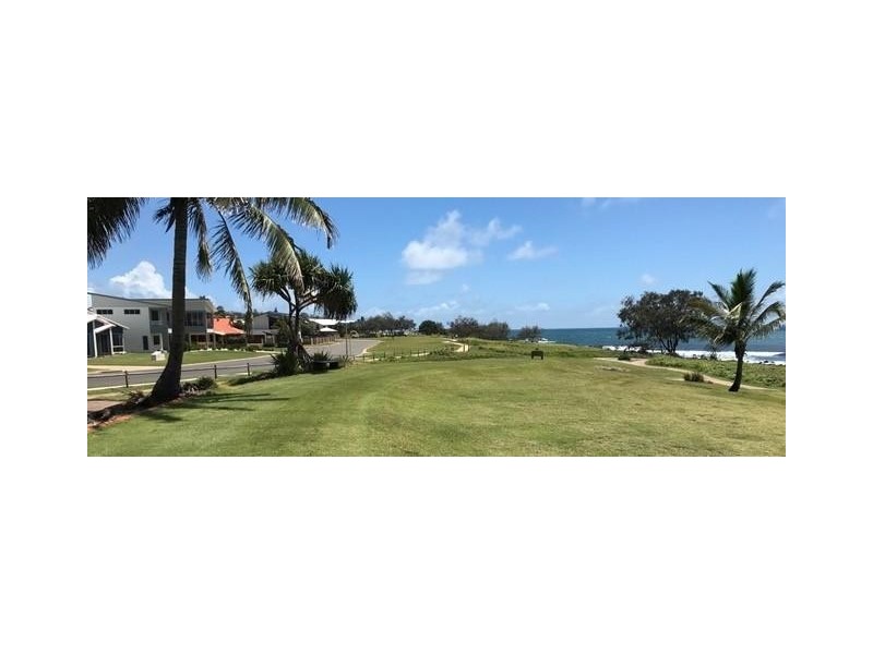 16/5 Chantelle Circuit, Coral Cove QLD 4670