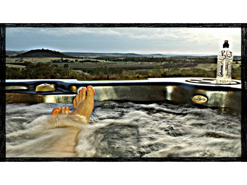 30 Young Road, Stoneleigh QLD 4356