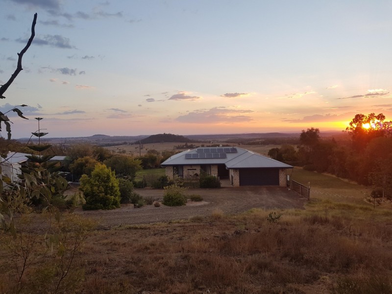 30 Young Road, Stoneleigh QLD 4356