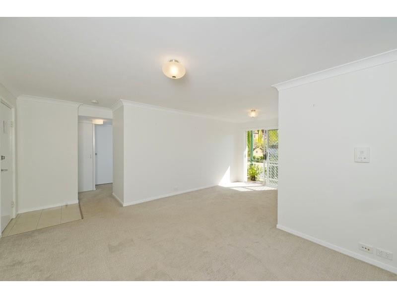 28/22-26 Warren Street, St Lucia QLD 4067