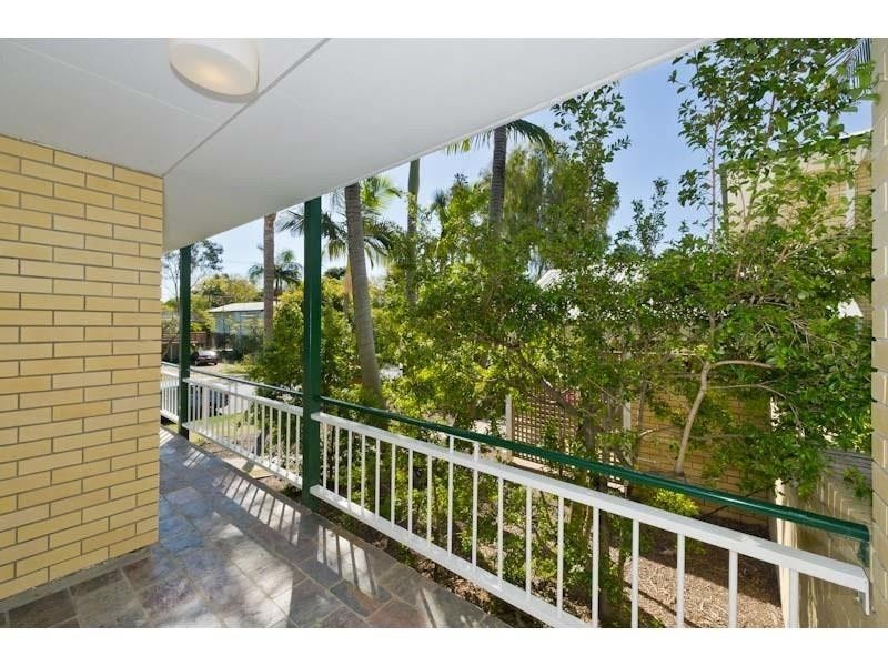 28/22-26 Warren Street, St Lucia QLD 4067