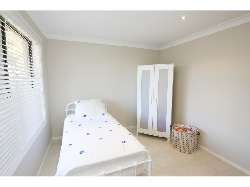 11 Baker Drive, Tenambit NSW 2323