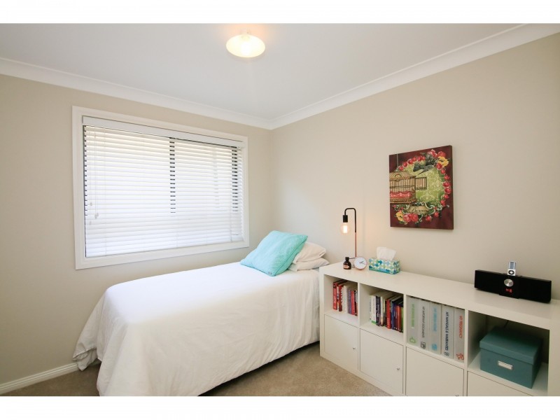 11 Baker Drive, Tenambit NSW 2323