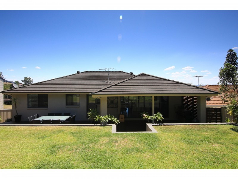 11 Baker Drive, Tenambit NSW 2323
